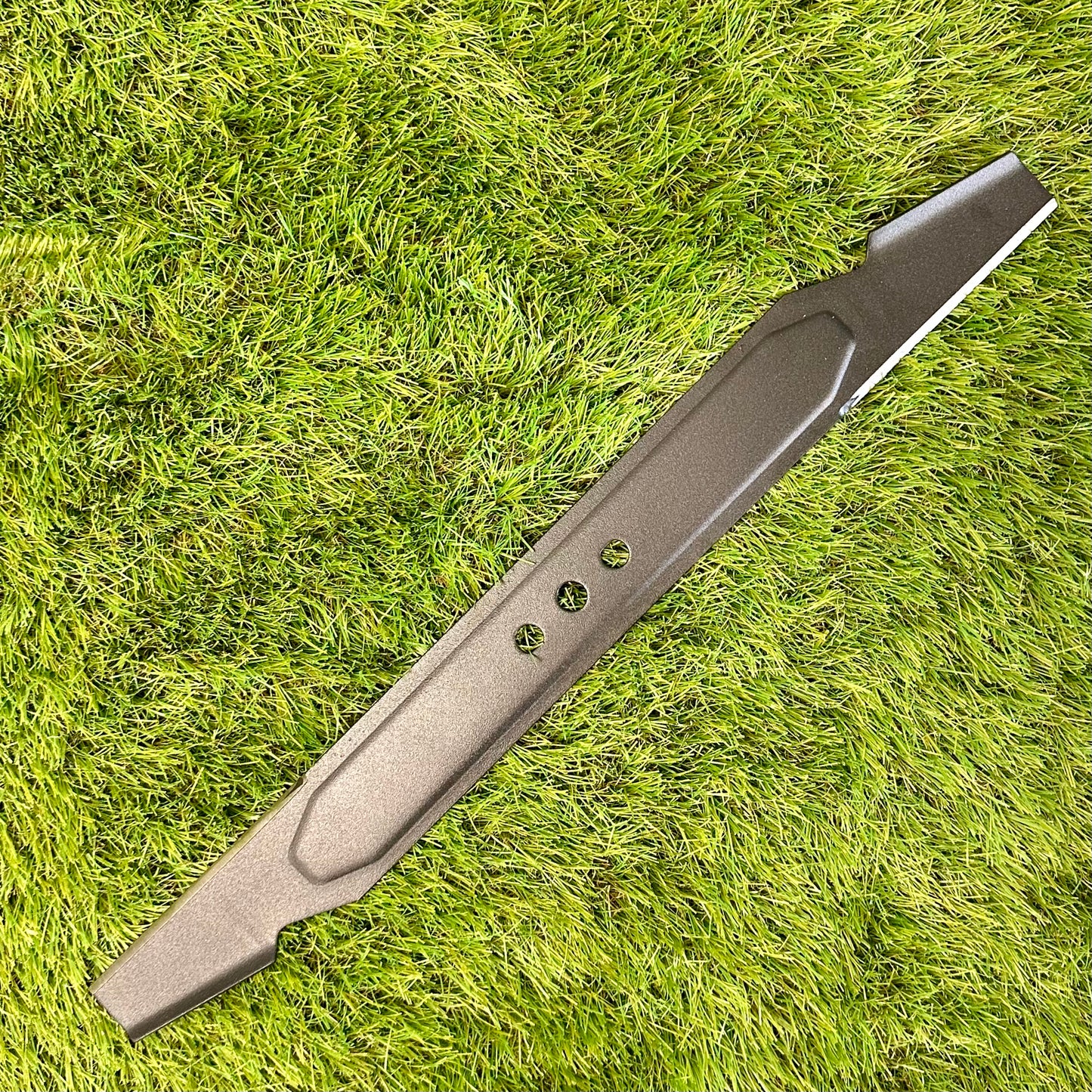 Blade: TriMower SMJ430 Lawnmower Blade: 43cm/17”