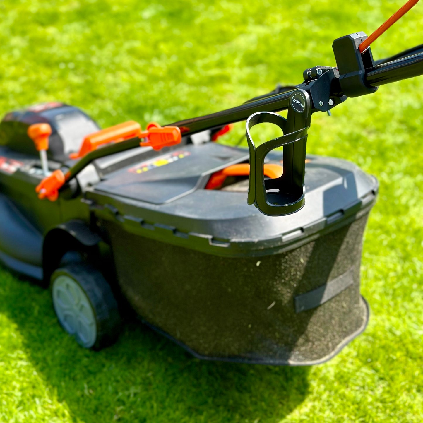 TriMower Bottle Drink Holder: Ez Clip - Gimbal